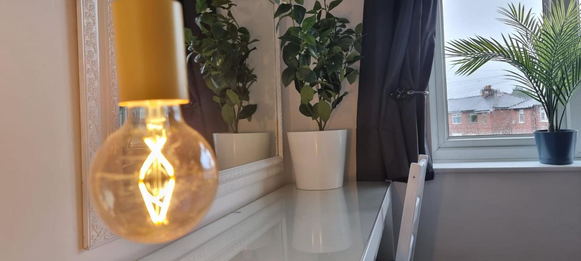 The Heart - Cosy 3 Bedroom House With Double Driveway And Garden In مانشستر المظهر الخارجي الصورة